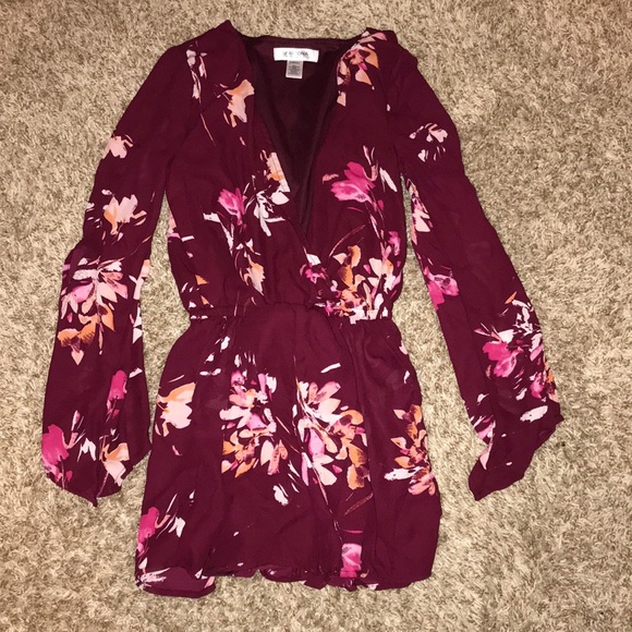 Jumper - Picture 2 of 2